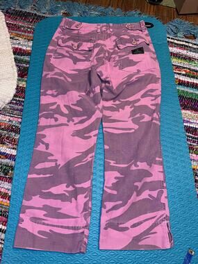 VINTAGE Y2K NEVER WORN LUCKY BRAND PINK CAMO MILITARY CARGO PANTS 28